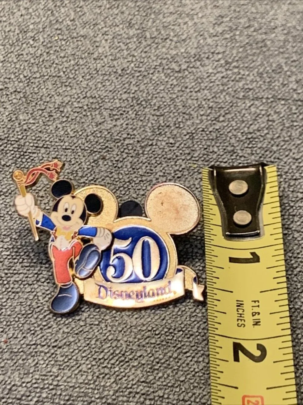 DLR 50th Anniversary Mickey Mouse Pin 2005 Disney Happiest Homecoming Kg